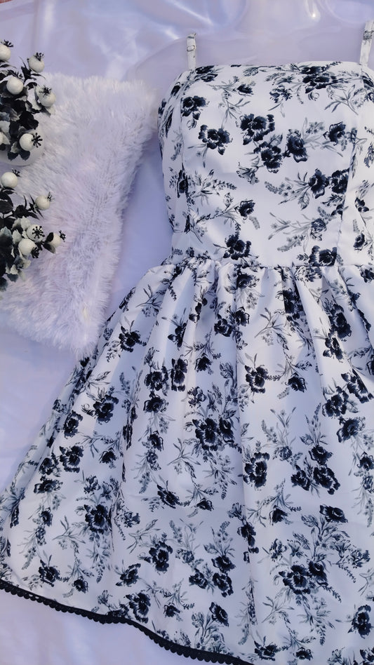 BLACK & WHITE CREPE FLORAL DRESS