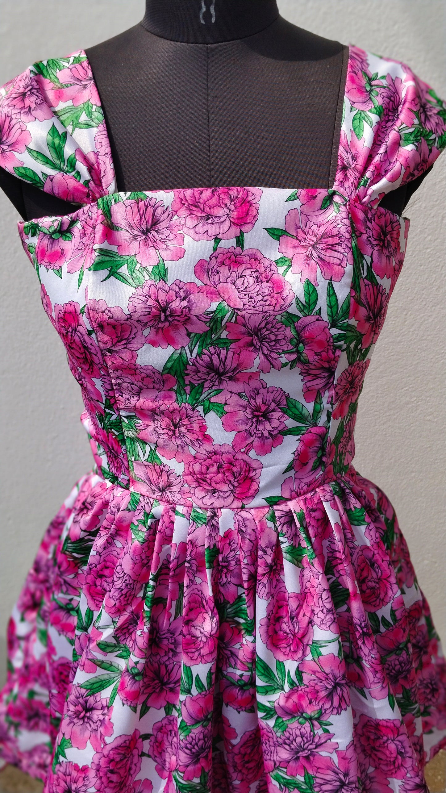 PREMIUM SATIN ROSE PRINTED FLORAL FDRESS