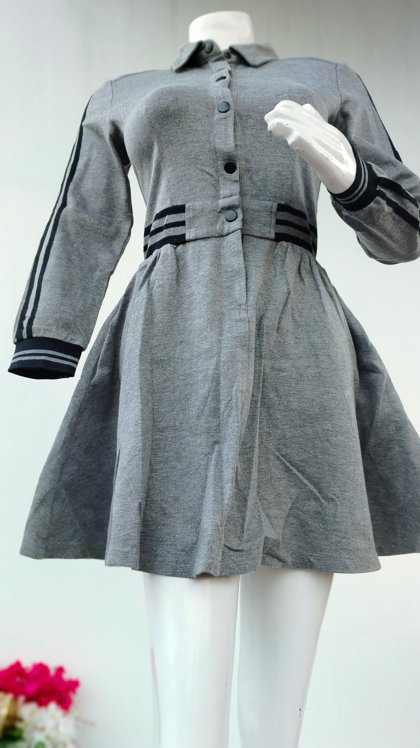 GRAY COLLAR NECK DRESS WITH FULL SLEEVES