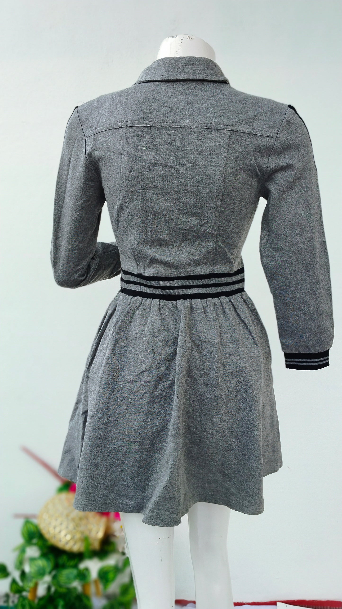 GRAY COLLAR NECK DRESS WITH FULL SLEEVES