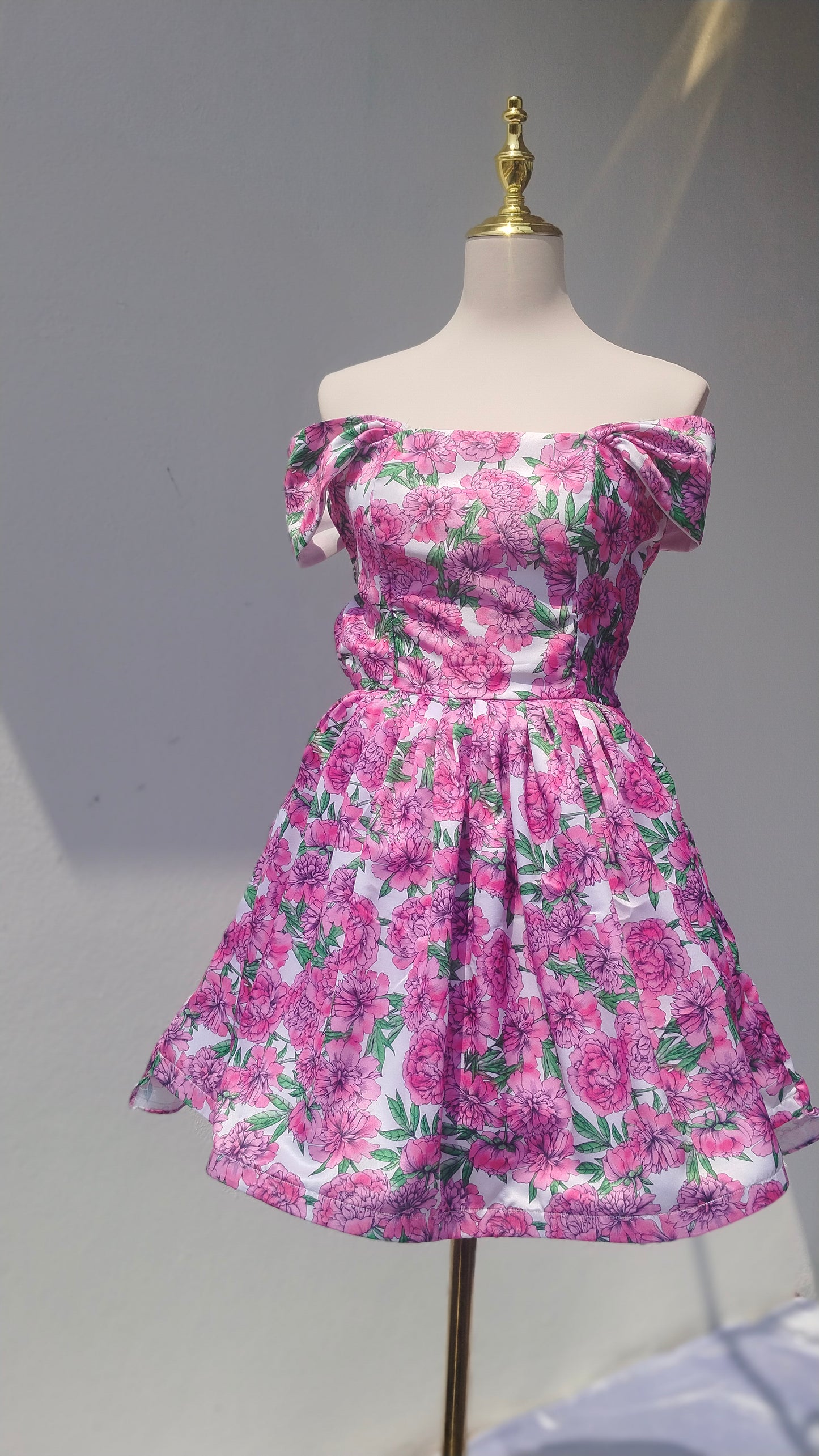 PREMIUM SATIN ROSE PRINTED FLORAL FDRESS