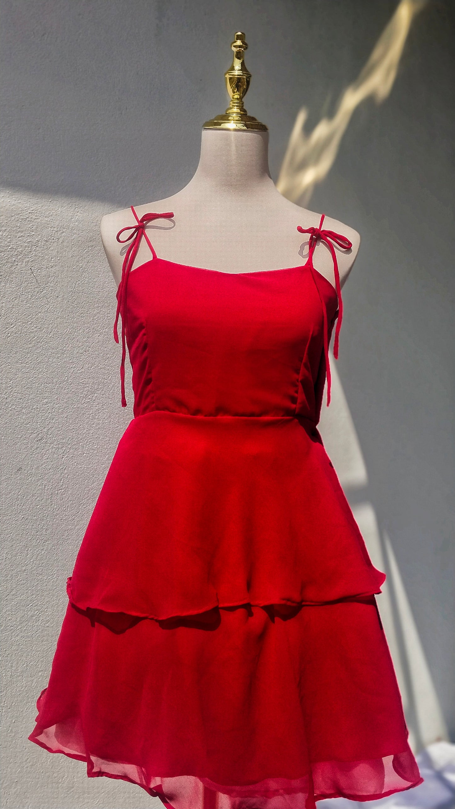 SOLID RED GEORGETTE LAYERED SHORT DRESS