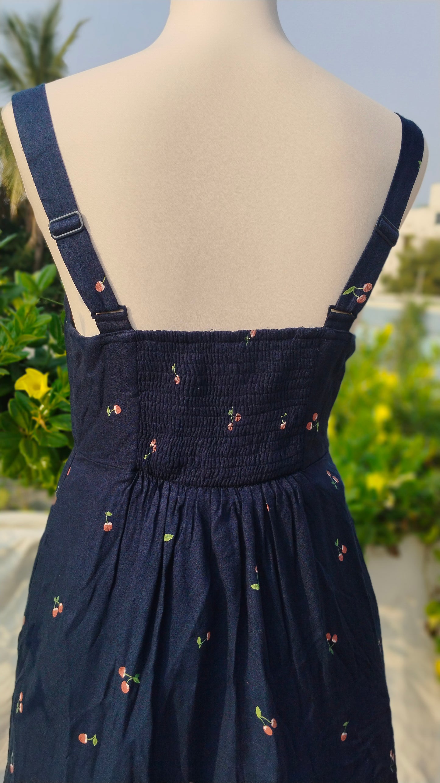 NAVY  BLUE FLORAL PRINT STRAP DRESS