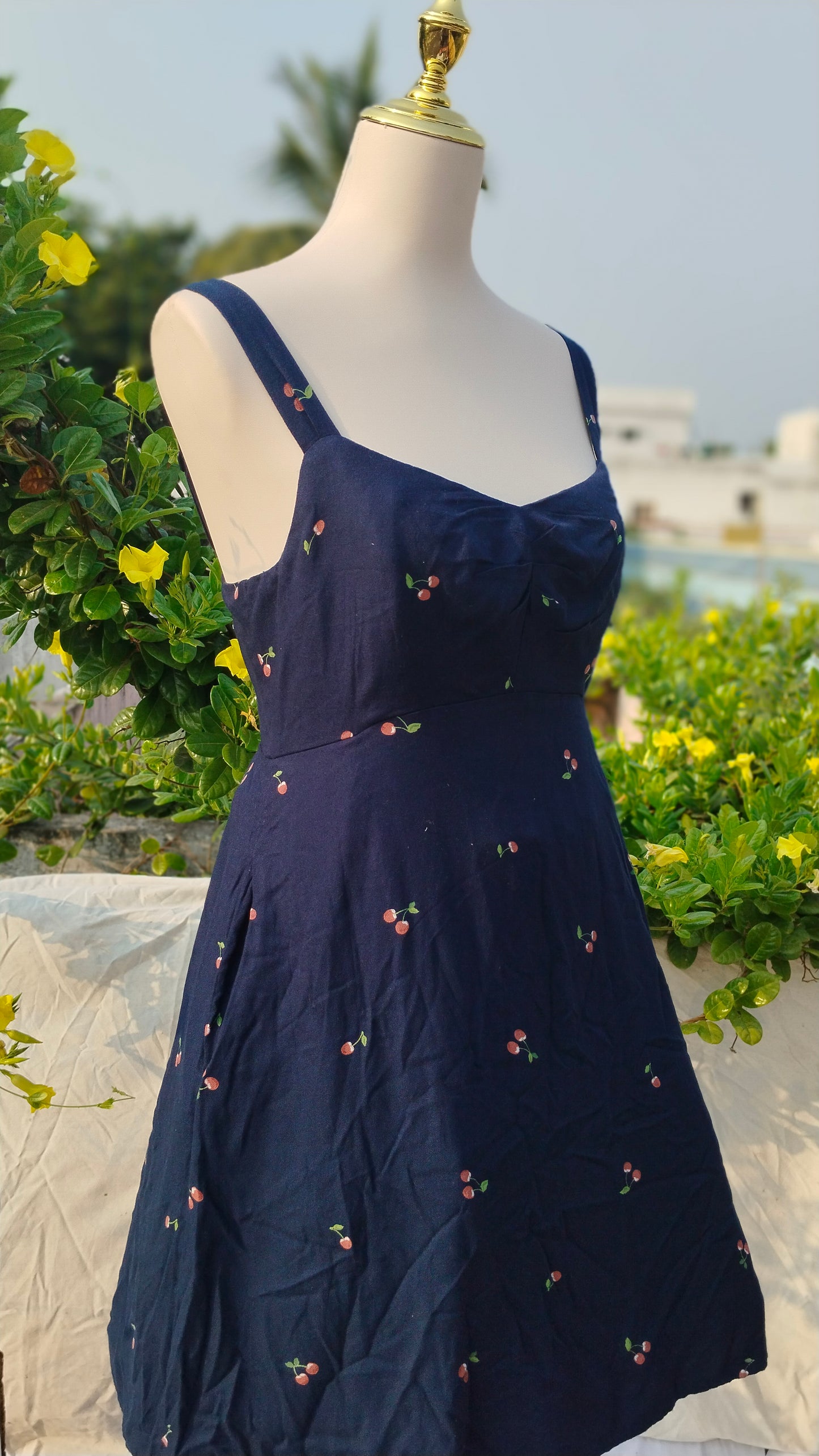 NAVY  BLUE FLORAL PRINT STRAP DRESS