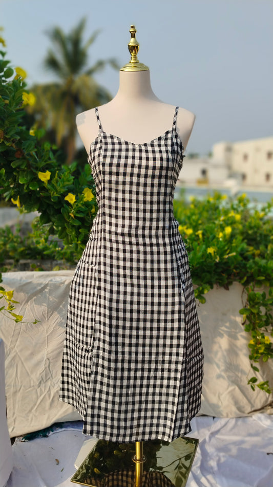 BLACK & WHITE CHECKS V- NECK STRAP DRESS