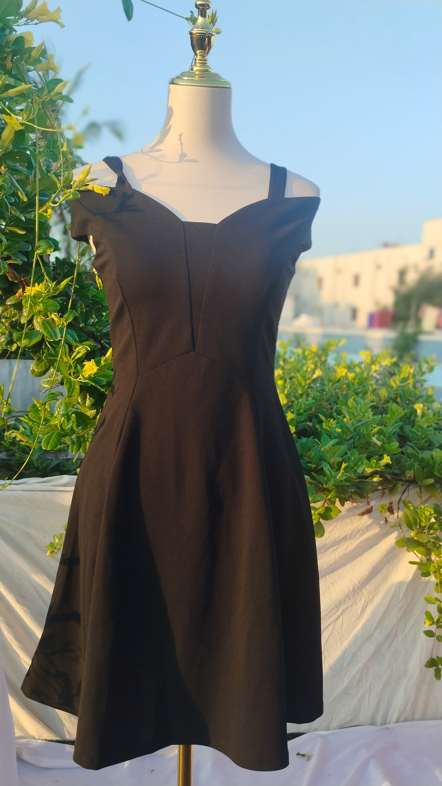 BLACK LYCRA A-LINE STANDARD LENGTH PARTY WEAR DRESS
