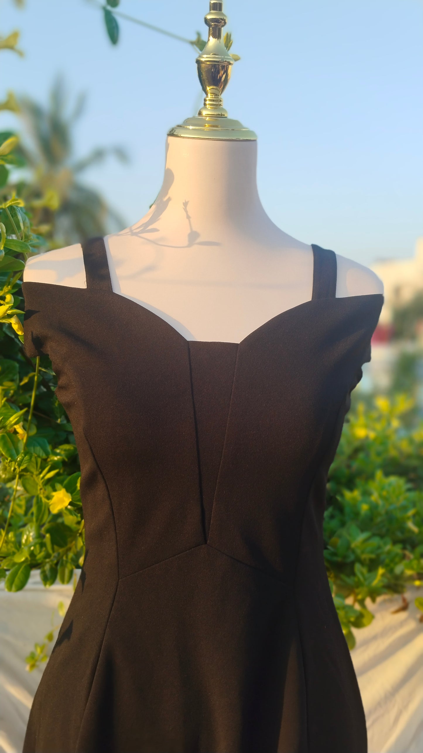 BLACK LYCRA A-LINE STANDARD LENGTH PARTY WEAR DRESS