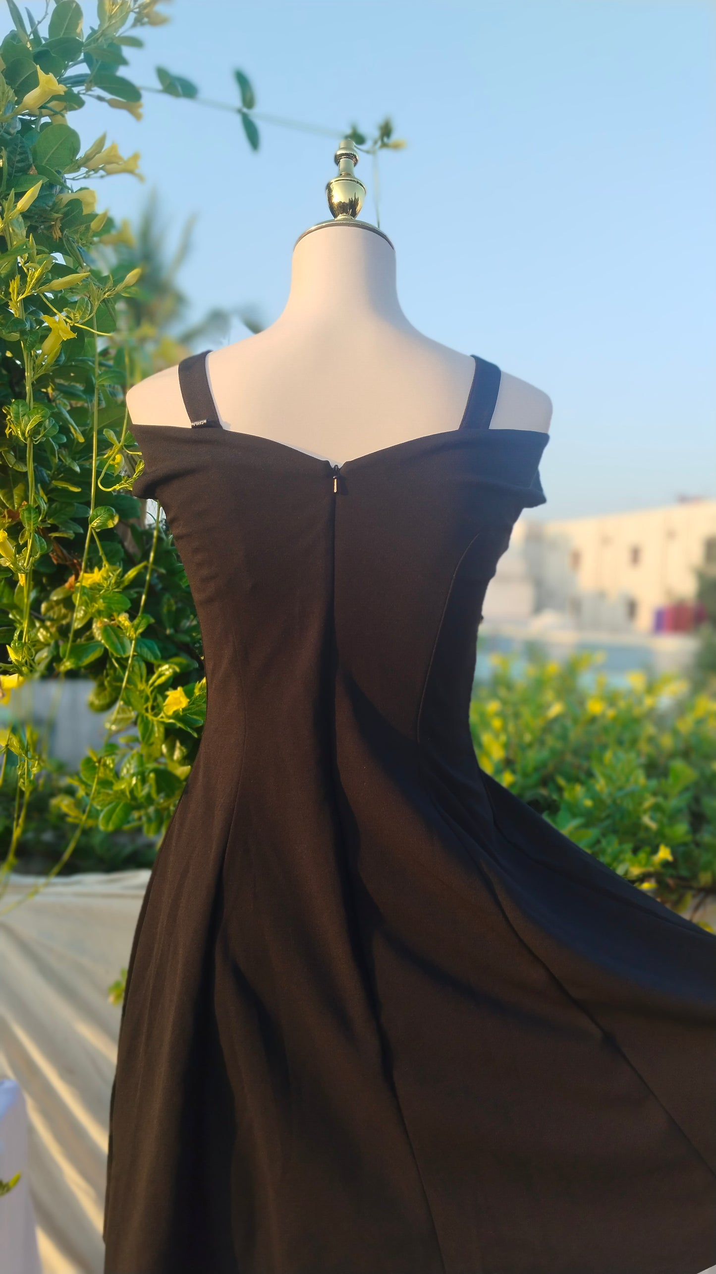 BLACK LYCRA A-LINE STANDARD LENGTH PARTY WEAR DRESS